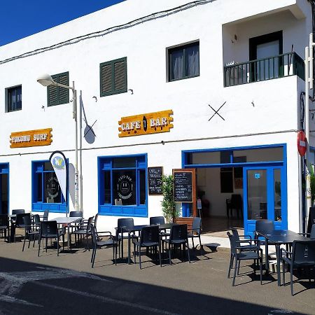 Surf House Famara Yokomosurf Hostel Ngoại thất bức ảnh